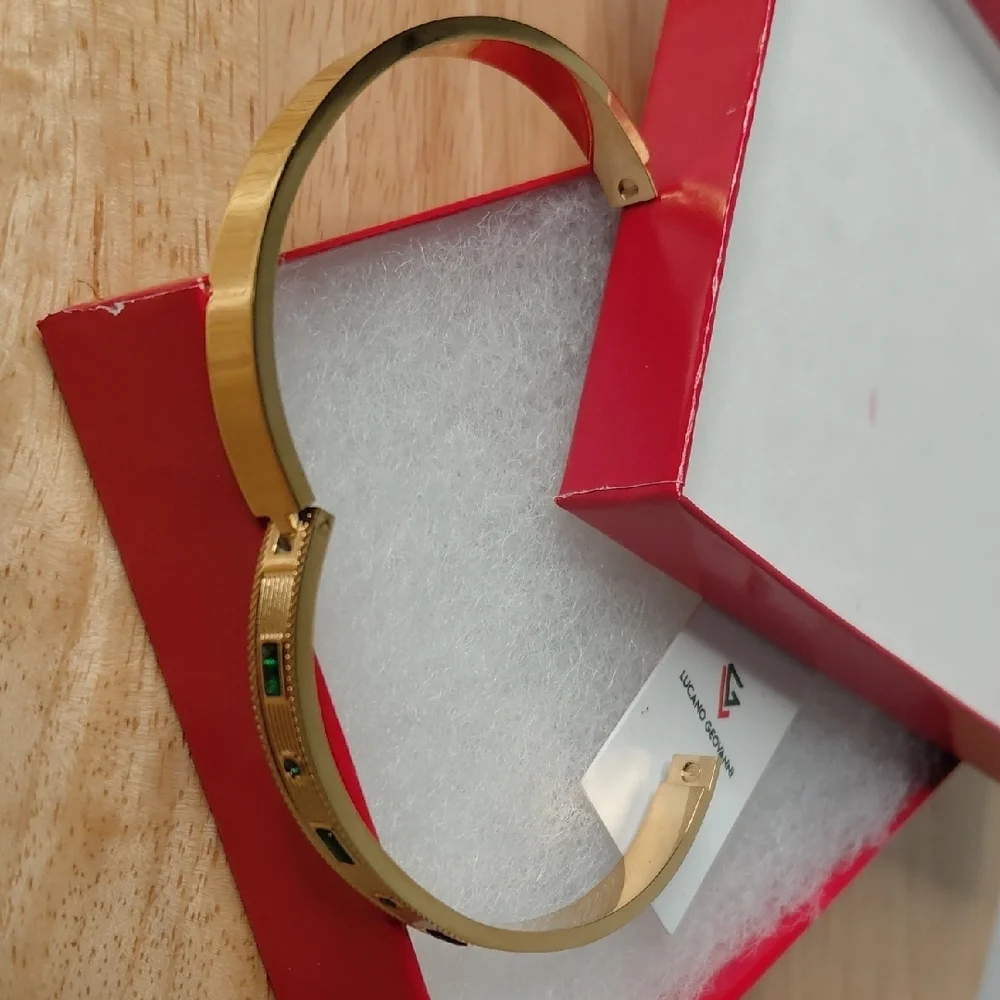 Stainless Steel Gold and Green Gemstone Bracelet